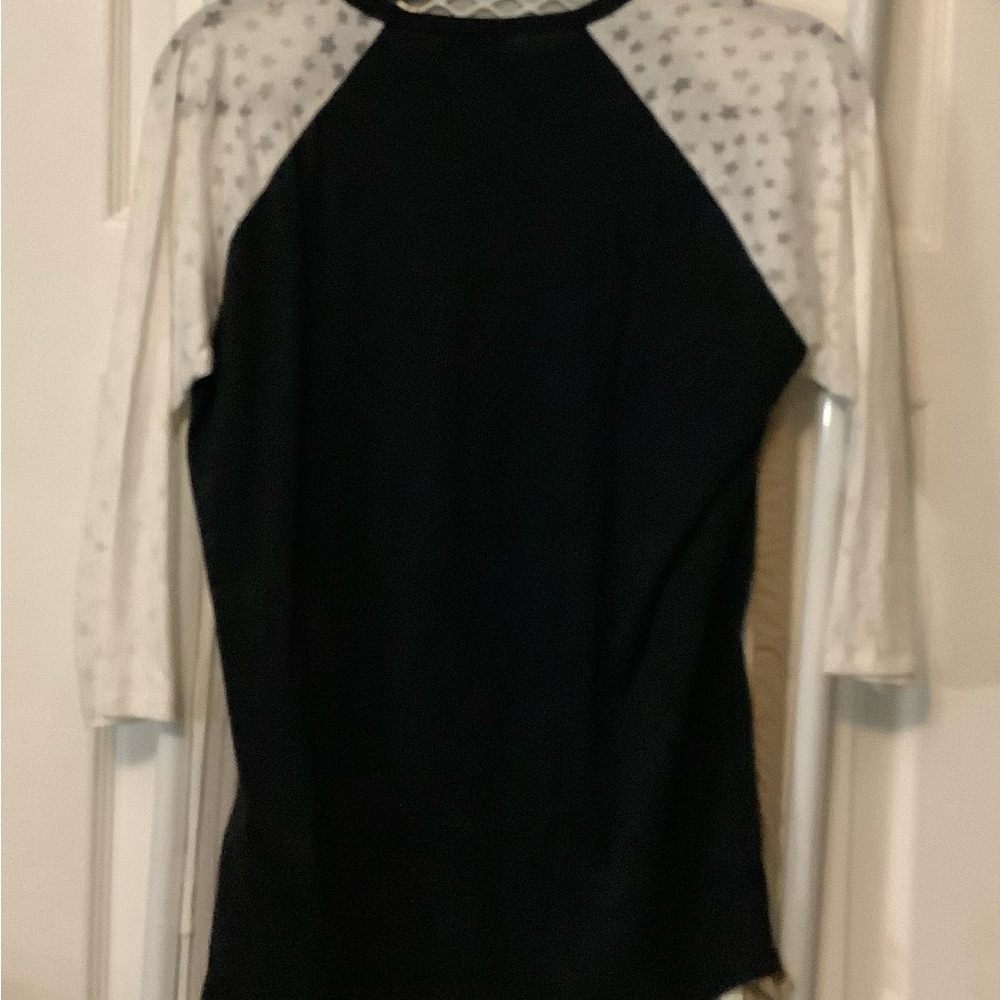 LuLaRoe Randy Raglan Tee - Picture 2 of 7